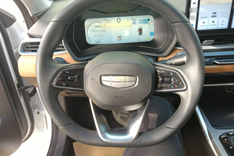 吉利汽车 帝豪 2025款 第4代 1.5L CVT旗舰型中控内饰13