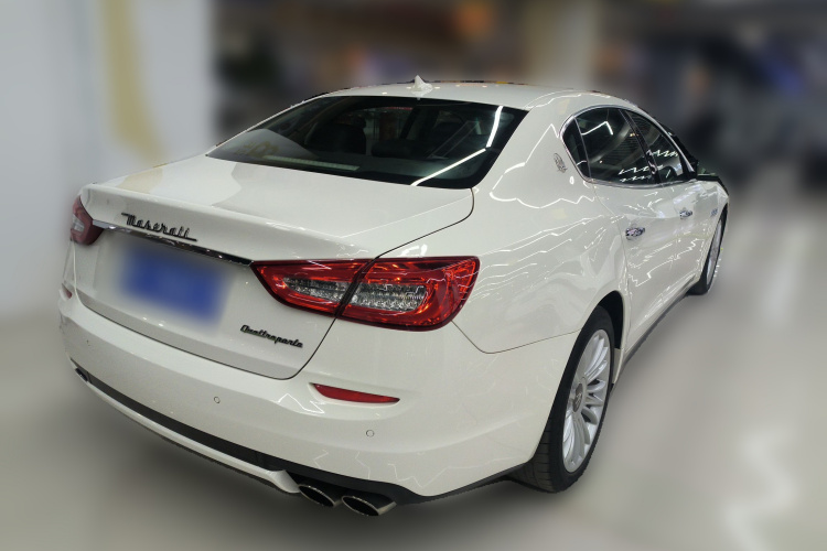 玛莎拉蒂 总裁 2013款 3.0T 标准型车身外观7