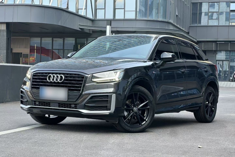 奥迪Q2L 2021款 35 TFSI 进取动感型车身外观1