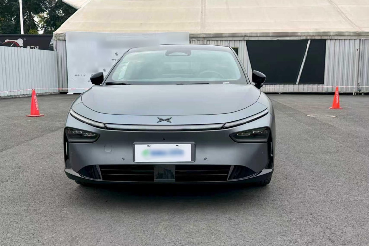 小鹏P7+ 2024款 限定版 Max车身外观6011