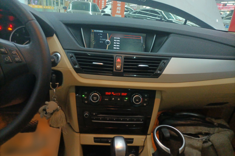 宝马X1(进口) 2012款 sDrive18i豪华型局部细节16