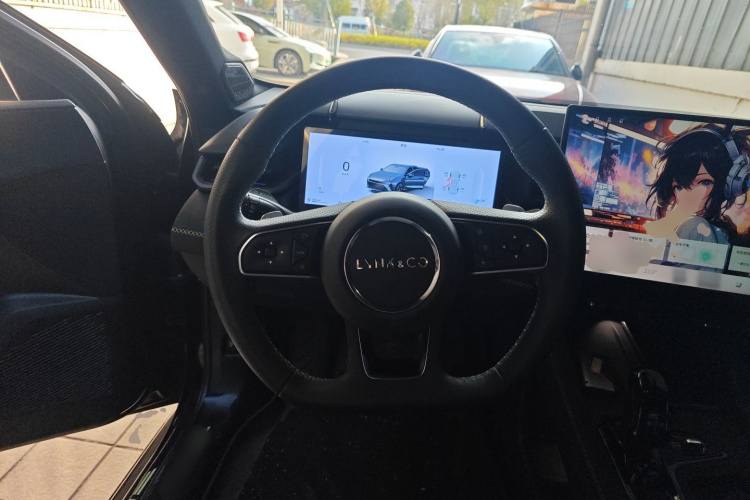 领克03 2025款 1.5TD DCT冠军版Pro中控内饰13