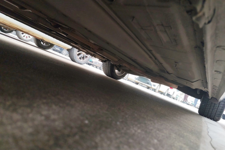 别克 君越 2014款 2.0T SIDI 精英技术型局部细节9004