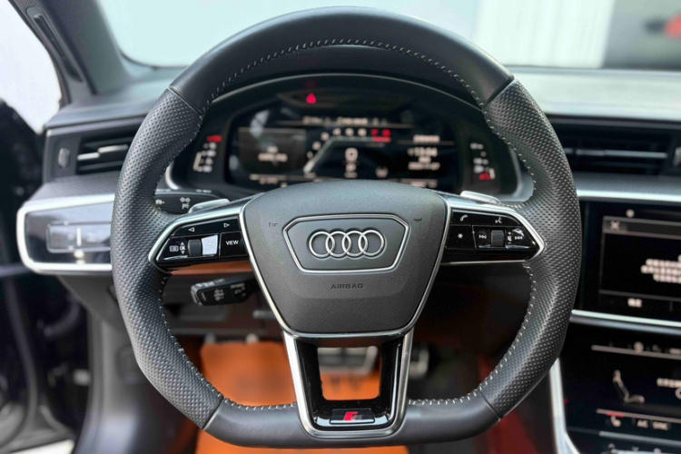 奥迪S6 2020款 S6 2.9T中控内饰7003