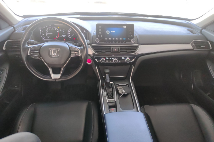 本田 英仕派 2019款 260TURBO 精致版 国VI中控内饰7002