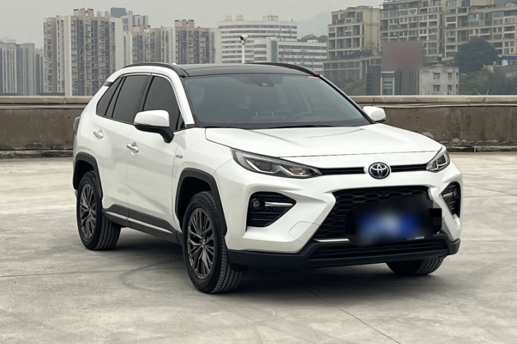 丰田 威兰达 2023款 双擎 2.5L E-CVT四驱尊贵版车身外观6010