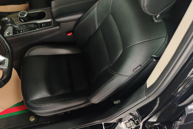 日产 天籁 2021款 2.0L XL 舒适版中控内饰19