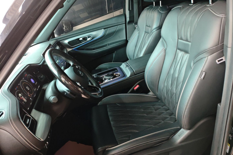 广汽传祺 传祺GS8 2022款 领航系列 2.0TGDI 两驱豪华智联版（七座）中控内饰19