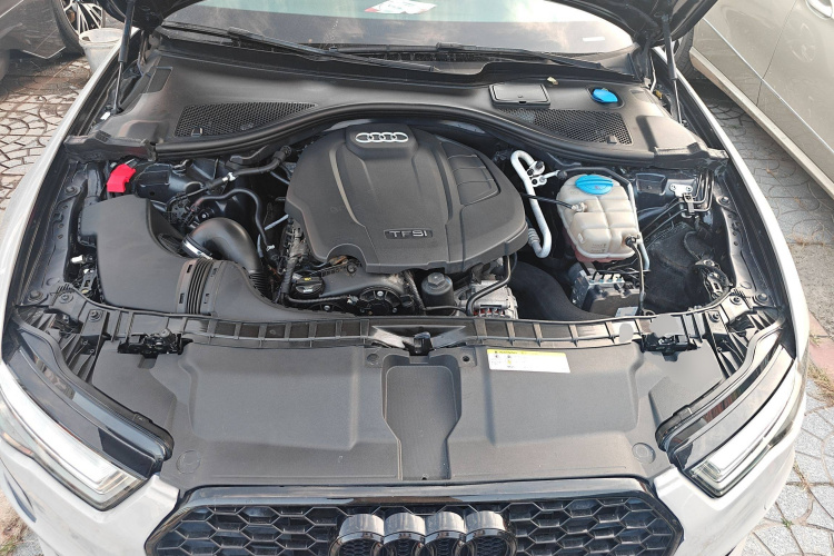 奥迪A6(进口) 2017款 Avant 40 TFSI 运动型机舱底盘24