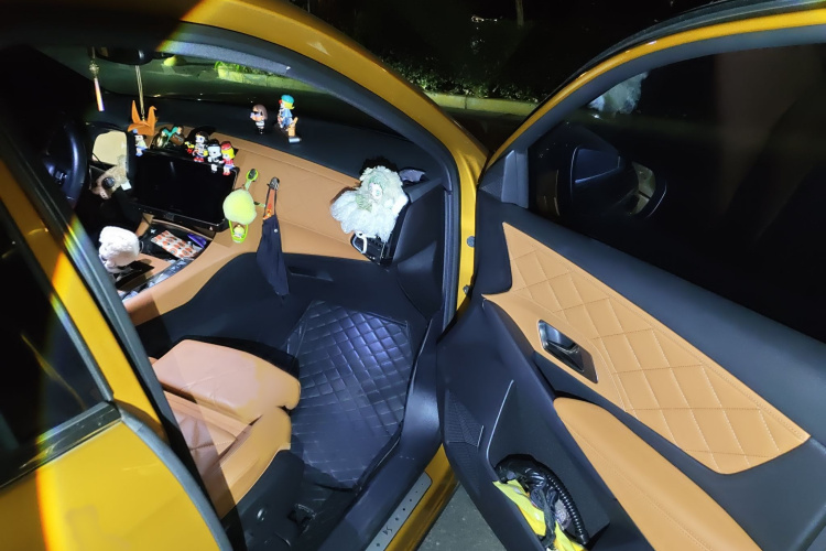 DS 7 2018款 45THP 里沃利先锋版局部细节9005