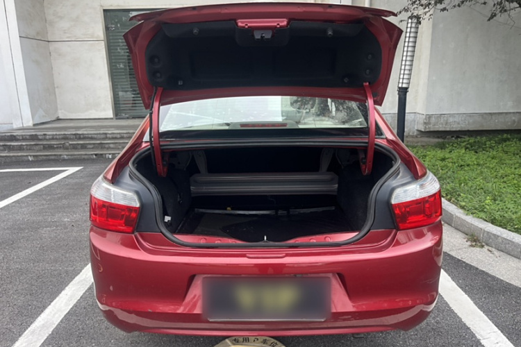 雪铁龙 爱丽舍 2014款 1.6L 手动时尚型车身外观6005