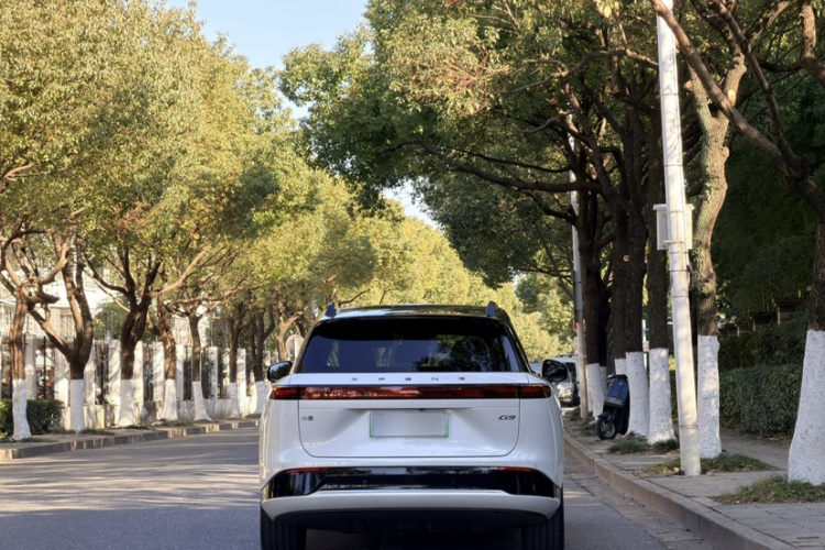 小鹏G9 2025款 625 长续航 Max车身外观6004