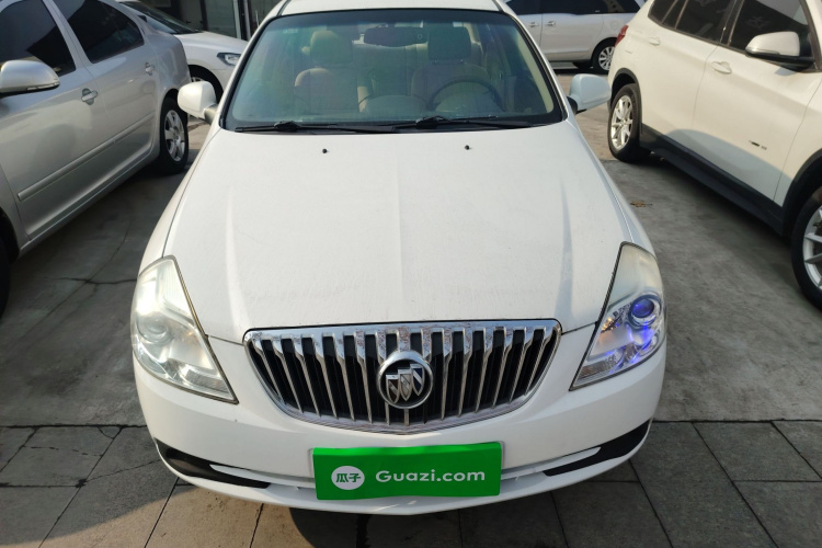 别克 凯越 2015款 1.5L 自动经典型车身外观2