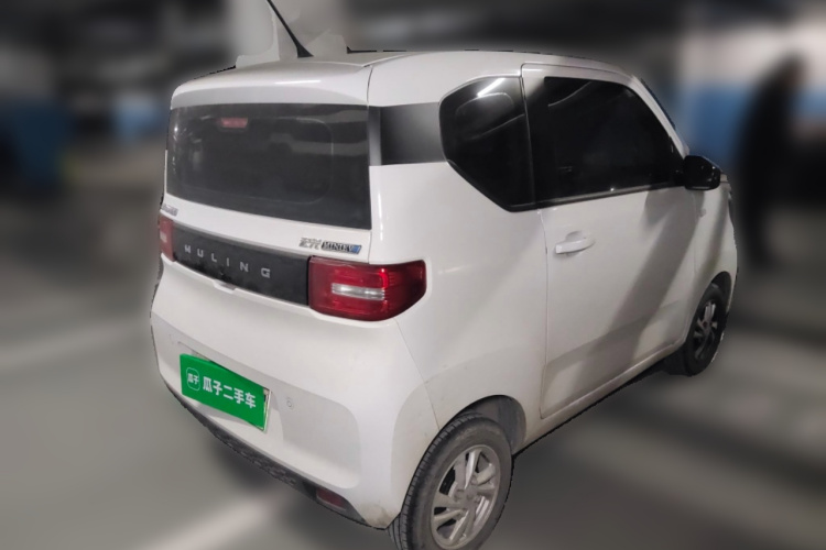 五菱汽车 宏光MINIEV 2022款 自在款 磷酸铁锂车身外观7