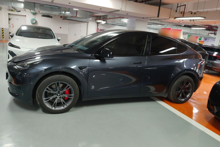 特斯拉 Model Y 2024款 后轮驱动版车身外观6003