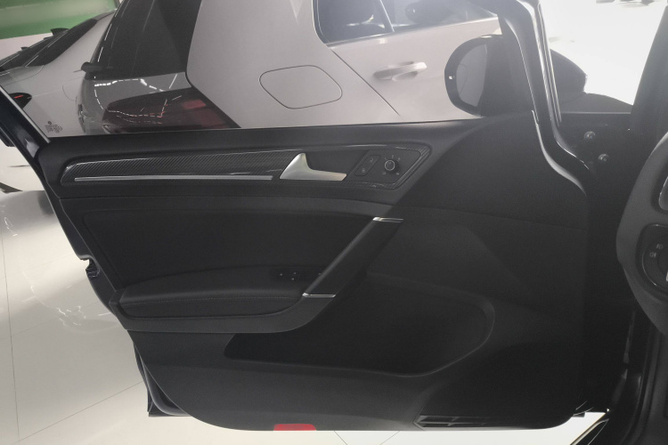 大众 高尔夫 2018款  230TSI 自动豪华型中控内饰7007
