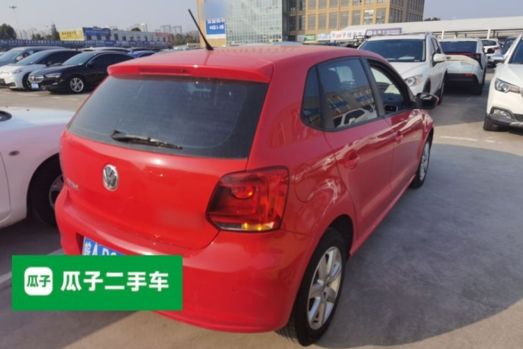 大众 Polo 2013款 1.6L 自动舒适版车身外观7
