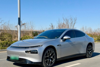 小鹏P7 2023款 P7i 702 Pro