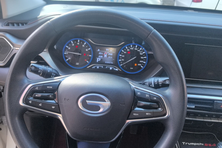 广汽传祺 传祺GS4 2021款 270T DCT优享版中控内饰13