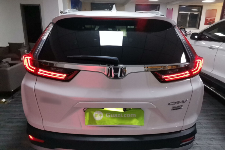 本田CR-V 2021款 240TURBO CVT两驱都市版车身外观6