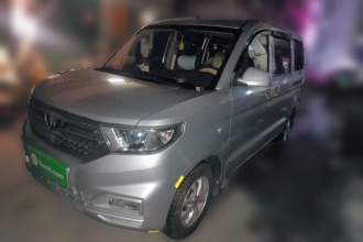 五菱汽车 五菱宏光V 2021款 1.5L劲享版LAR