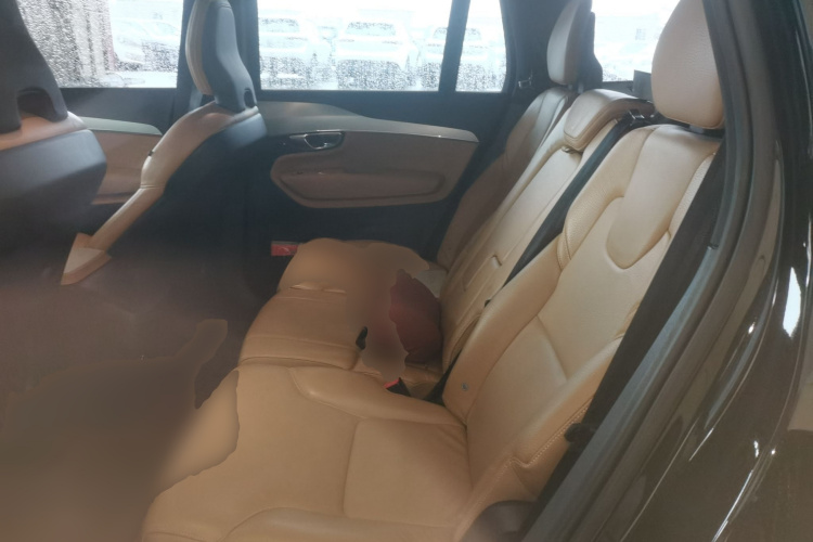 沃尔沃XC90 2019款 T5 智逸版 5座 国VI中控内饰21