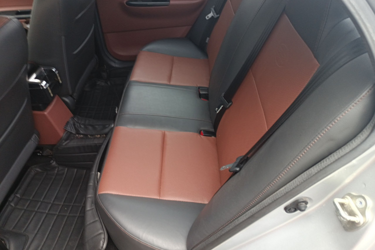 比亚迪F3 2018款 1.5L 手动经典型中控内饰21