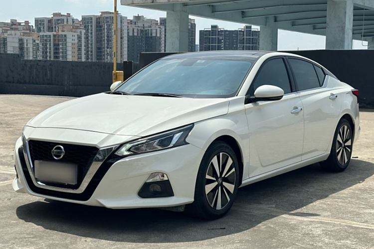 日产 天籁 2021款 2.0L XL 舒适版车身外观6006