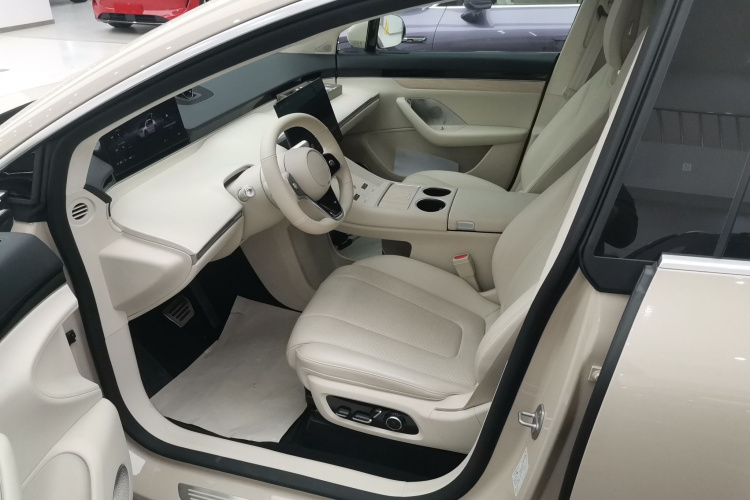 鸿蒙智行 智界R7 2024款 纯电 802km Max中控内饰19