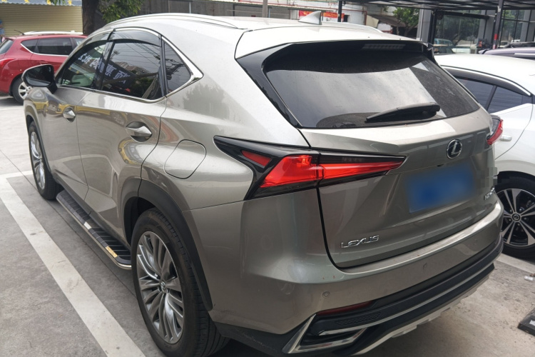 雷克萨斯NX 2020款 200 前驱 锋行版 国VI车身外观4