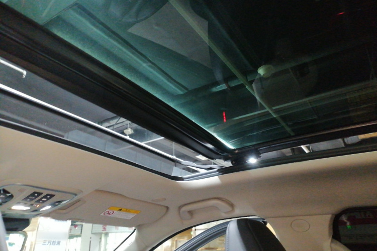 魏牌 VV7 2020款 2.0T 旗舰型局部细节22