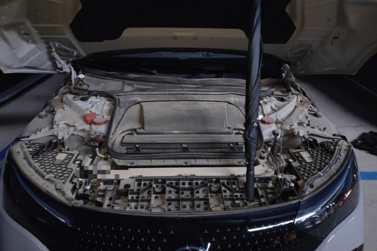 奔驰EQE 2022款 350 豪华版局部细节24