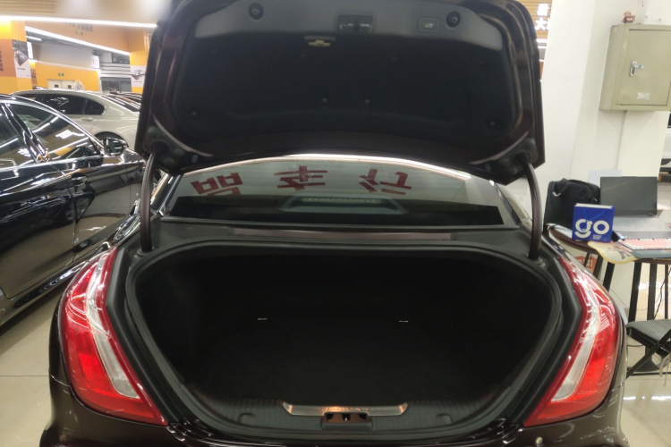 捷豹XJ 2018款 XJL 3.0 SC 两驱典雅商务版局部细节23