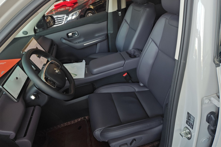 零跑汽车 零跑C10 2024款 530舒享版中控内饰19