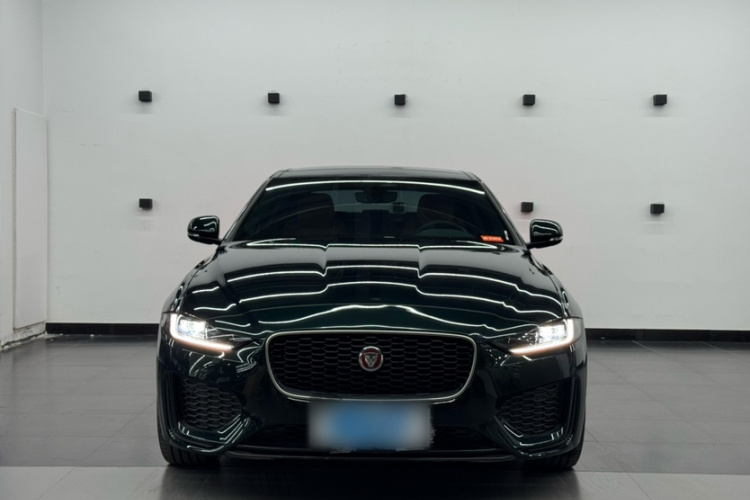 捷豹XEL 2024款 2.0T 250PS R-DYNAMIC S进取运动版车身外观6005