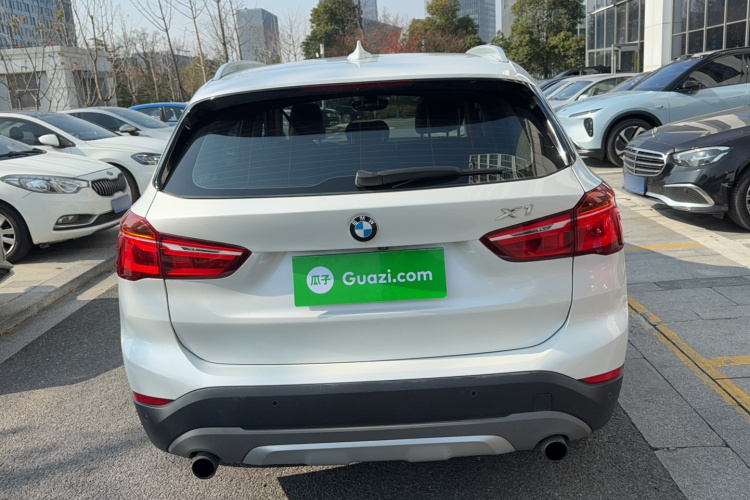 宝马X1 2018款 xDrive20Li 豪华型车身外观6004
