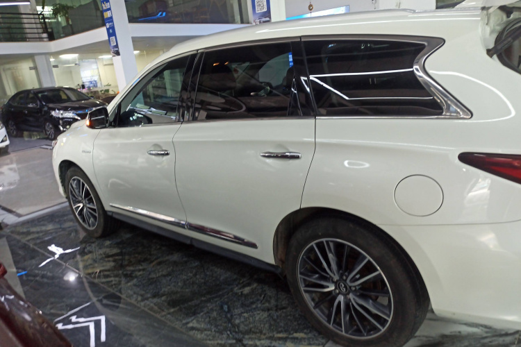 英菲尼迪QX60(进口) 2020款 2.5 S/C Hybrid 两驱卓越版车身外观6003