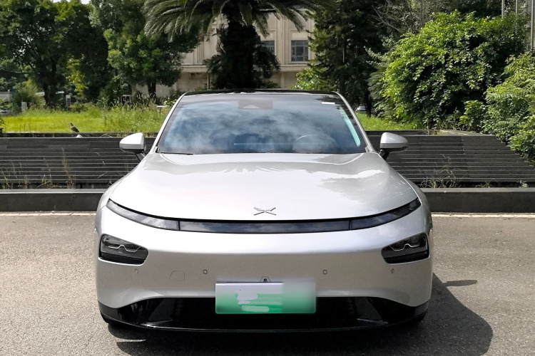 小鹏P7 2022款 625E车身外观6002