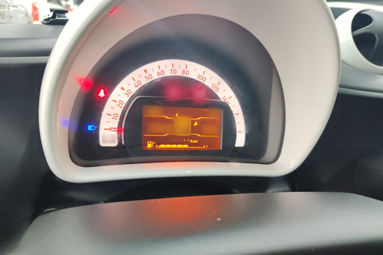 smart forfour 2018款 1.0L 52千瓦灵动版局部细节14