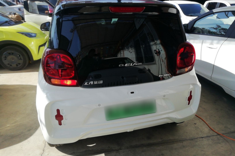 荣威 科莱威CLEVER 2022款 311km元气啵啵版车身外观6