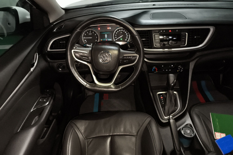 别克 英朗 2018款 18T 自动精英型中控内饰13