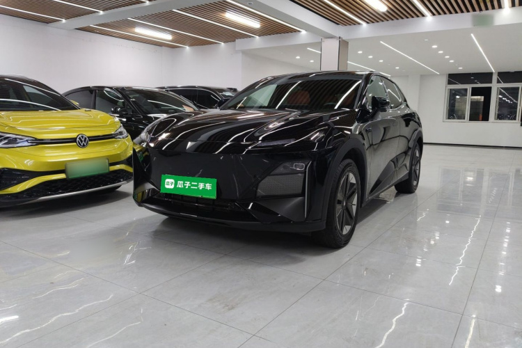 深蓝汽车 深蓝S07 2025款 215Max 华为乾崑智驾ADS SE增程版车身外观1