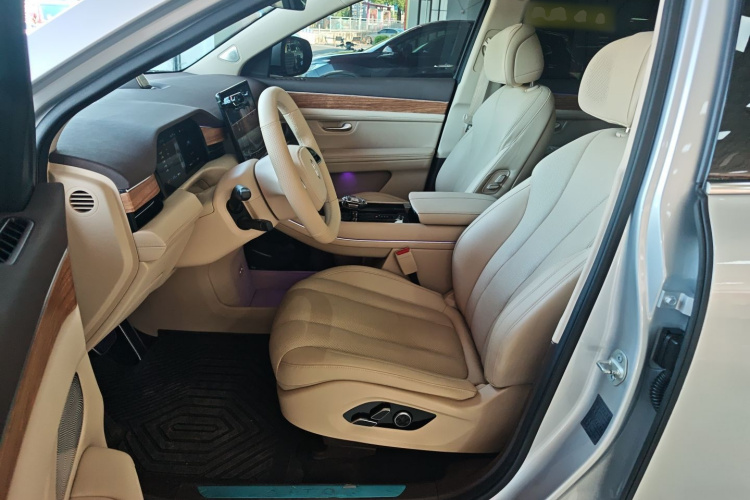 鸿蒙智行 问界M7 2024款 1.5T 智驾后驱Max版 5座局部细节19