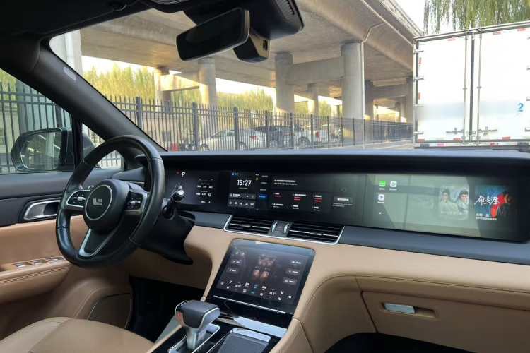 理想汽车 理想ONE 2021款 增程6座版中控内饰7007