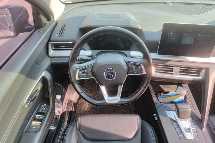 比亚迪 宋Pro 2019款 1.5T 自动豪华型中控内饰13