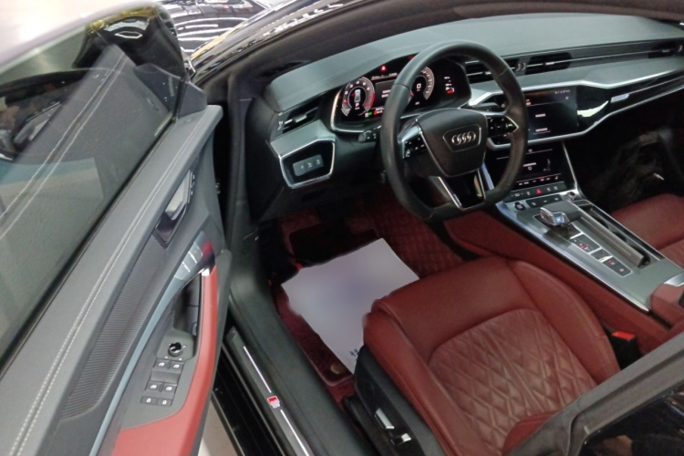 奥迪A7L 2024款 45 TFSI quattro S-line 黑武士版中控内饰7003