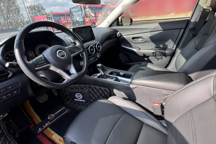 日产 轩逸 2022款 1.6L XL CVT悦享版中控内饰19