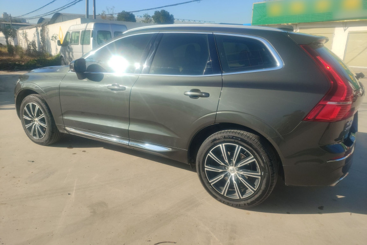 沃尔沃XC60 2021款 T5 四驱智远豪华版车身外观4