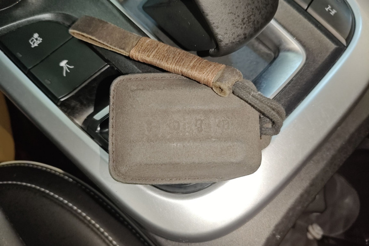 坦克300 2021款 越野版 2.0T 挑战者中控内饰7001