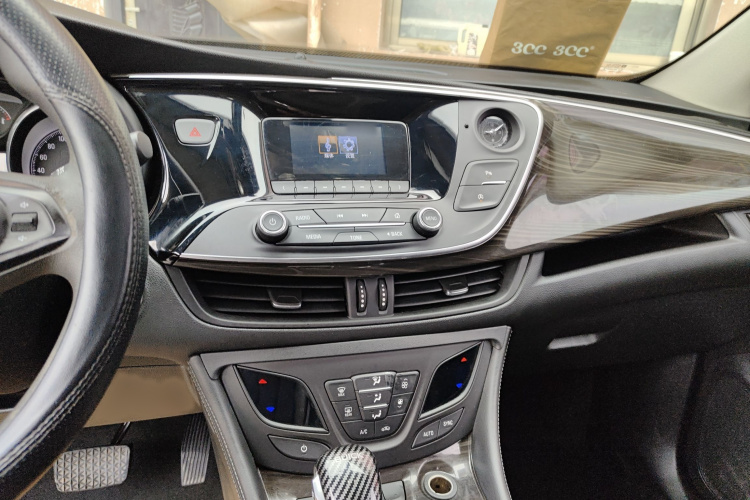 别克 昂科威 2018款 20T 两驱领先型局部细节16